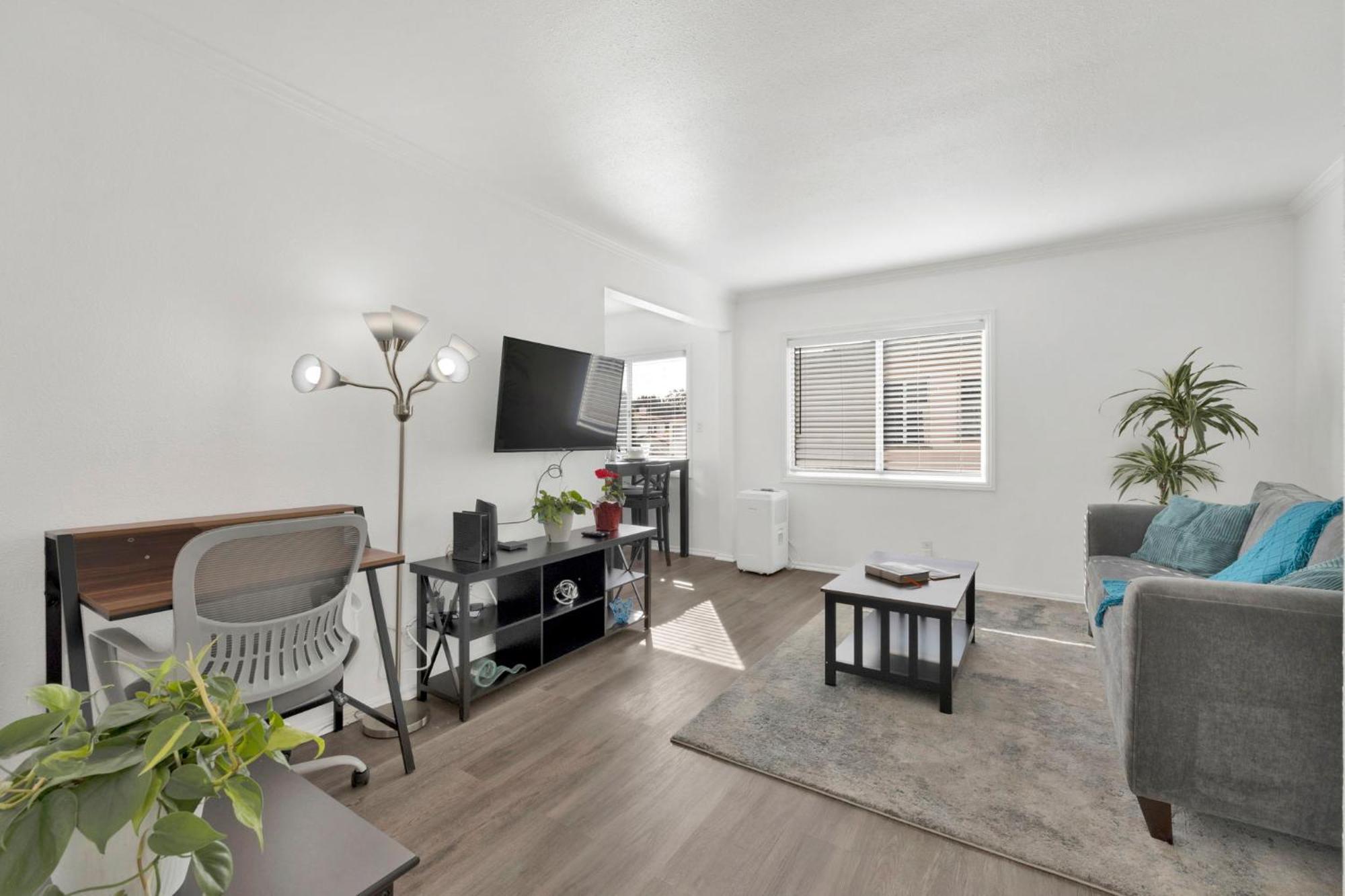 Cozy, Luxurious, Oasis, With Free Parking Appartement *